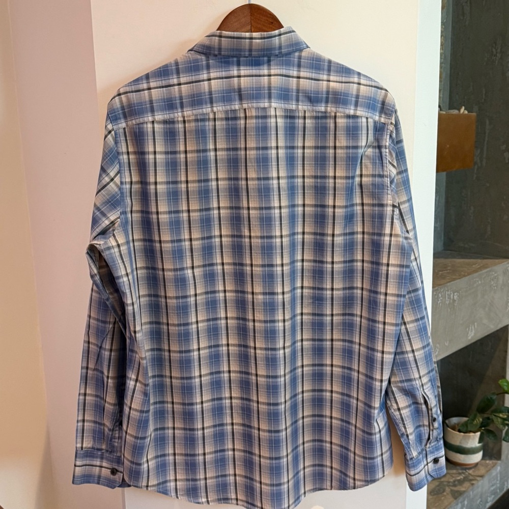 Michael Kors Dress shirt, Blue and White Plaid Long-Sleeve Shirt, Men’s Large - Picture 10 of 10